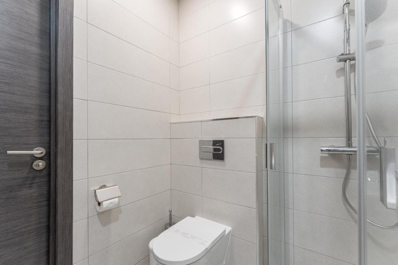 Apartment In The Orlando Complex 阿德耶 外观 照片
